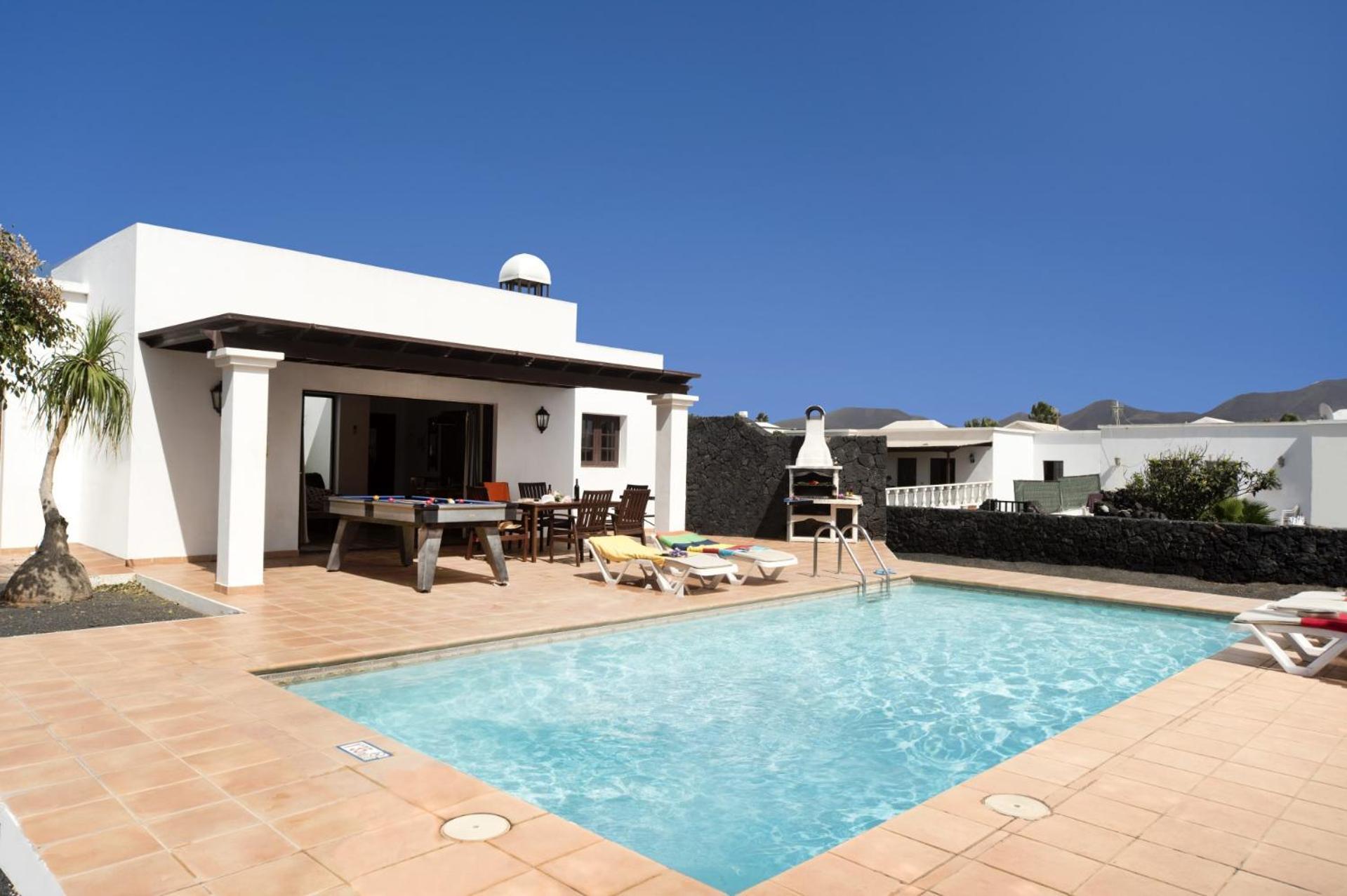 Villa Papagayo By Villa Plus Playa Blanca  Exterior photo